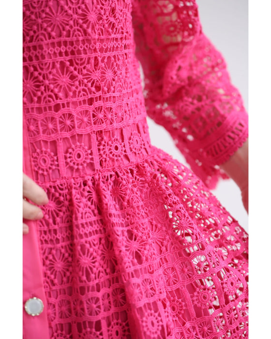 フラワーガーランドの総レースミディアムワンピース（ベルト付き）