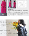 大きな花咲く切り替えプリーツのミディアムワンピース（リボンベルト付き）