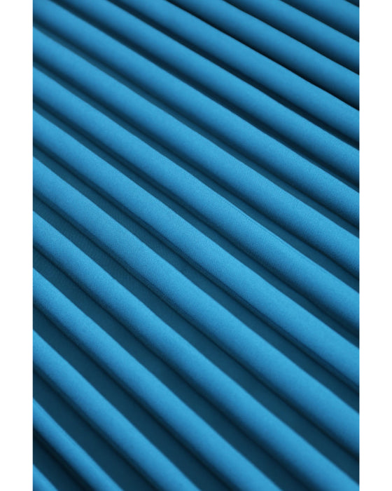 ひらひらサークルデコレーションの切り替えプリーツロングワンピース（リボンベルト付き）