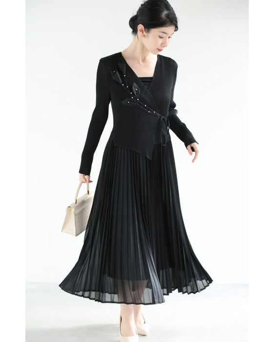 ビジュー花カシュクールのプリーツミディアムワンピース