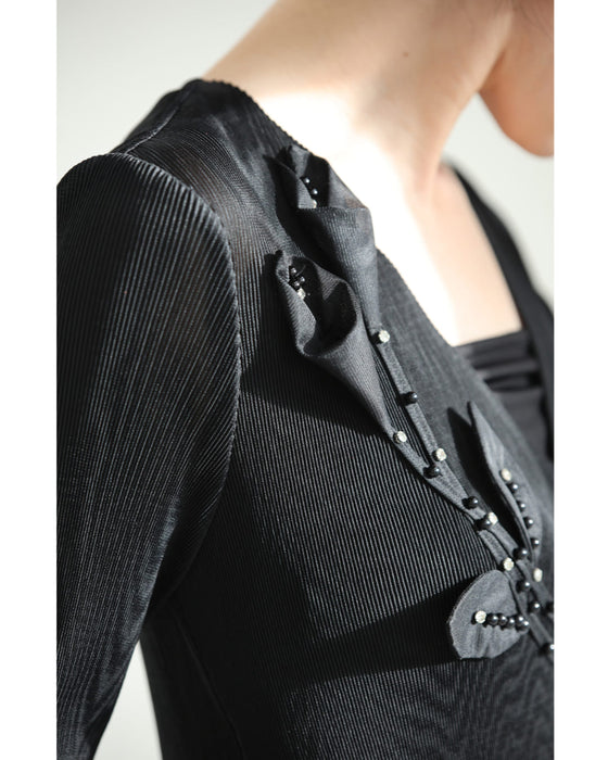 ビジュー花カシュクールのプリーツミディアムワンピース