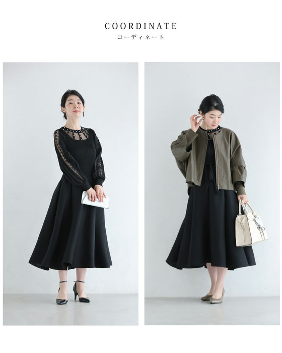 パール輝くデコルテのたゆたうアコーディオンプリーツミディアムワンピース（紐リボン付き）