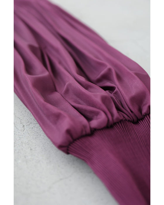 ふんわりシルエットのオーキッドロングワンピース