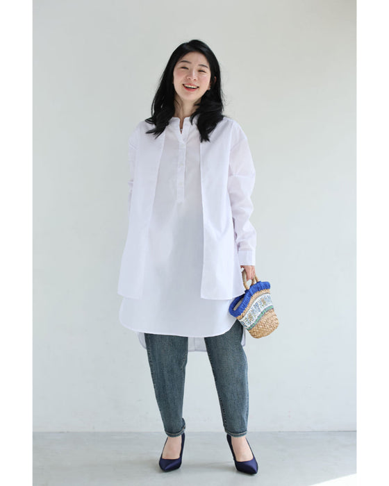 クリーンなホワイトの重なりデザインシャツチュニック