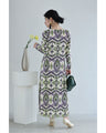 色で魅せるエスニック柄ベロア調ロングワンピース