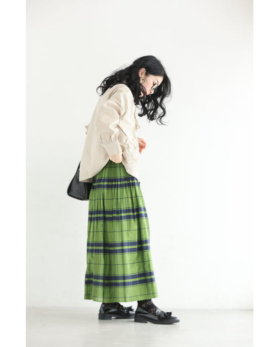 レリーフレースと刺繍浮かぶシャツトップス