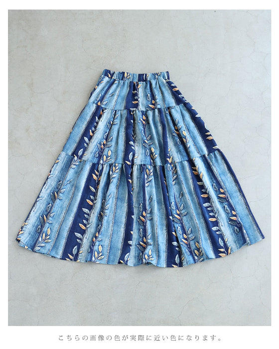 葉っぱを描いたデニム風プリントミディアムスカート