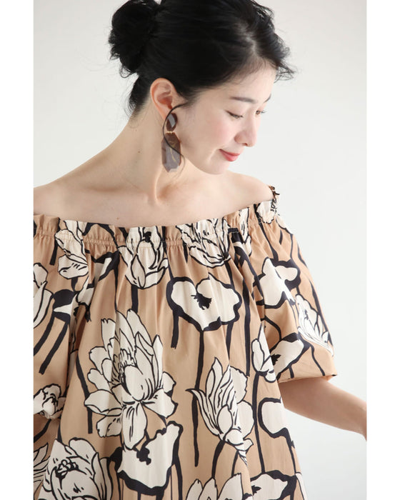 オフショルにも。バルーン袖の花画ロングワンピース（ベルト付き）