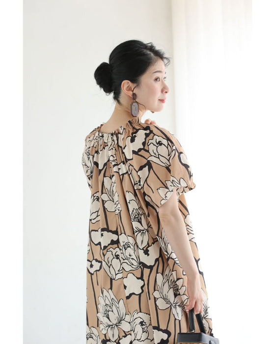 オフショルにも。バルーン袖の花画ロングワンピース（ベルト付き）