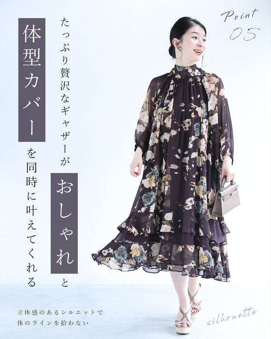 フレア裾の花柄シアーミディアムワンピース（紐ベルト付き）