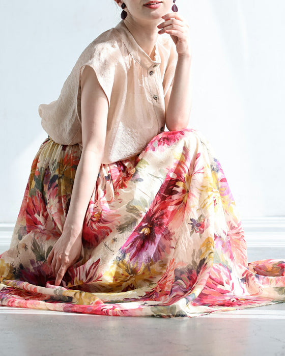 鮮やかな花揺らめく彩花ロングスカート