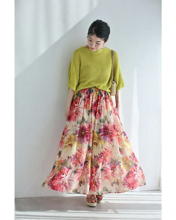 鮮やかな花揺らめく彩花ロングスカート
