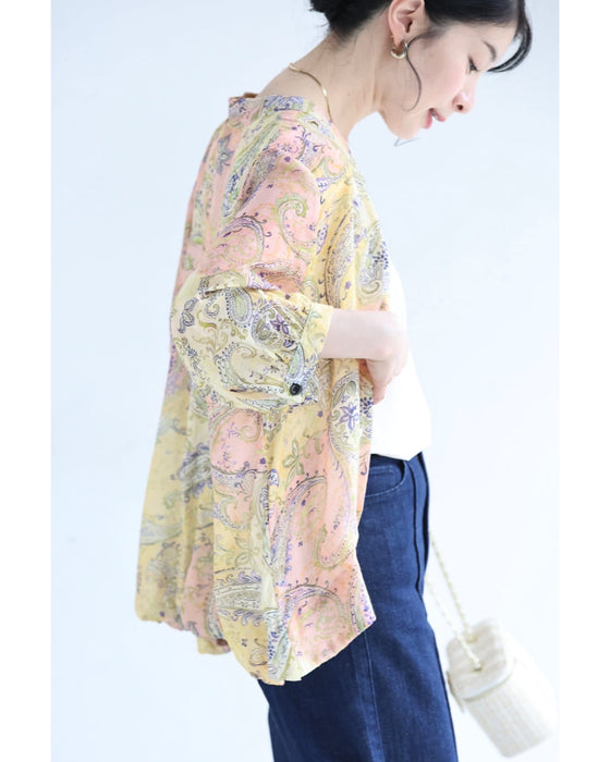 後ろバルーン裾のペイズリー柄シャツトップス