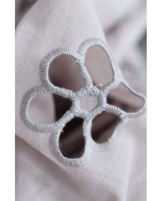 縁取り花刺繍のカッティングレースロングワンピース（インナー付き）