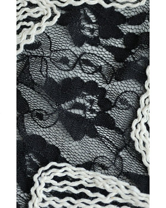レースに重なる白花刺繍ロングワンピース