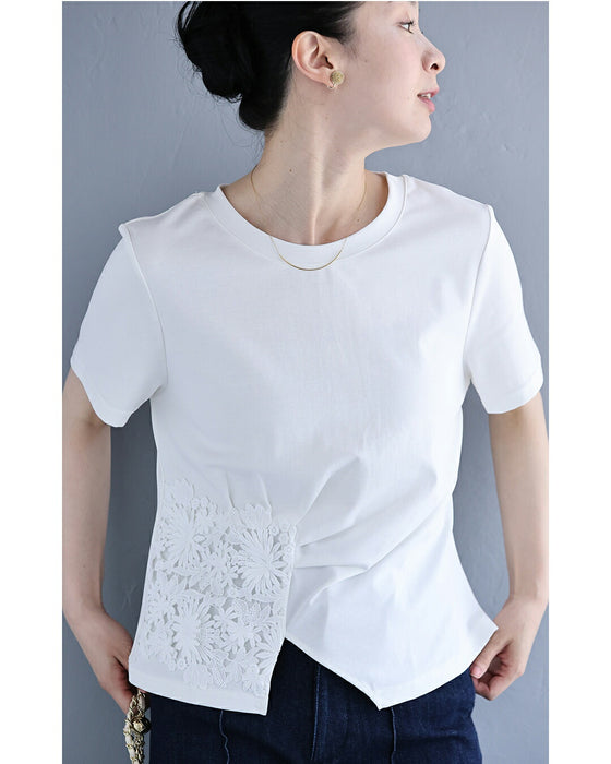 花のスクエアレースのタックTシャツトップス