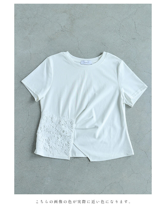 花のスクエアレースのタックTシャツトップス