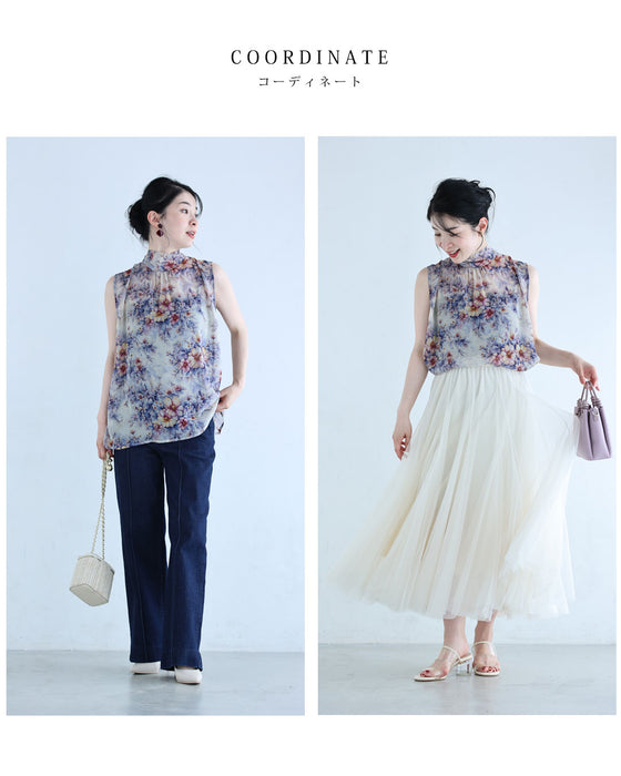 後ろで揺れるリボンの花画シフォンブラウストップス
