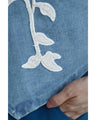 バラの花刺繍浮き立つデニムベスト
