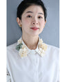 華やかな立体花襟シャツトップス