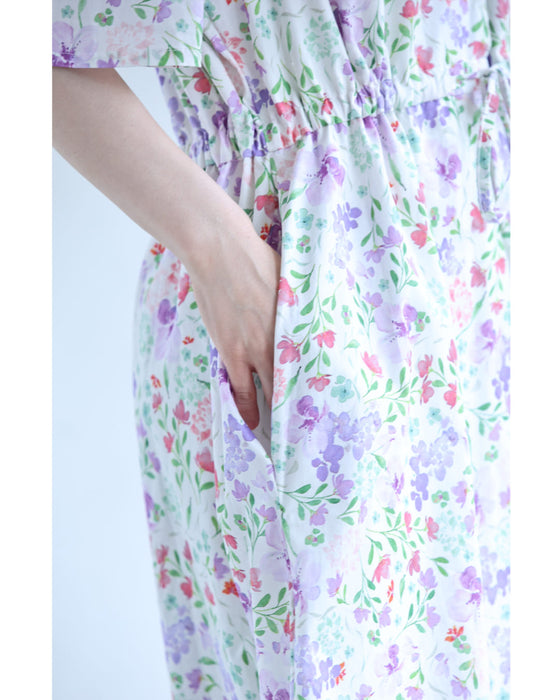 初夏に揺れる花のイングリッシュガーデンロングワンピース