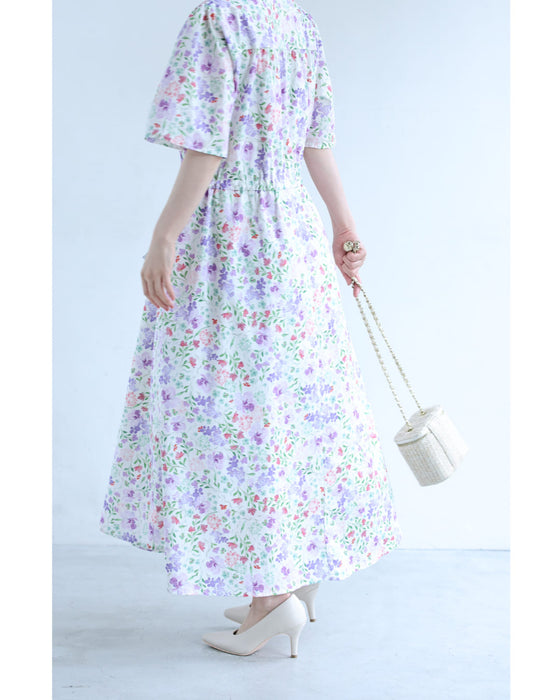 初夏に揺れる花のイングリッシュガーデンロングワンピース