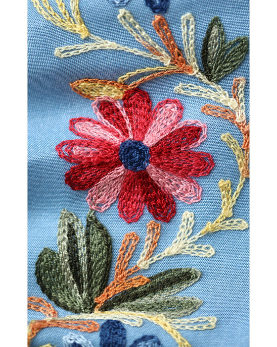 鮮やかな花刺繍流れる艶めきロングワンピース（紐ベルト付き）