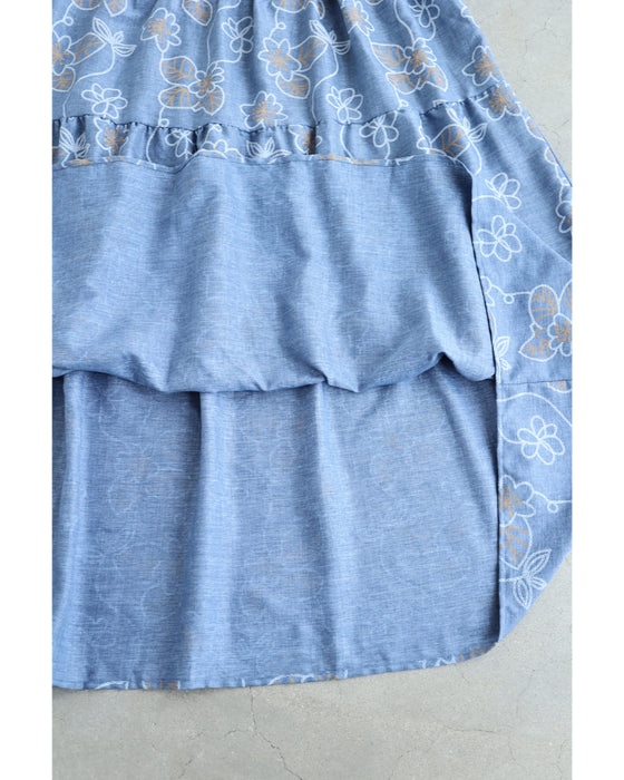 【予約商品】可愛いさ揺れる花刺繍風プリントロングワンピース（ベルト付き）