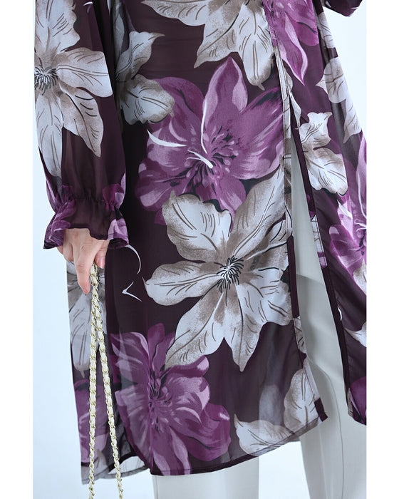 フロントスリットの優美な花柄シフォンチュニック