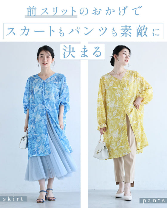 フロントスリットのボタニカル柄シフォンチュニック