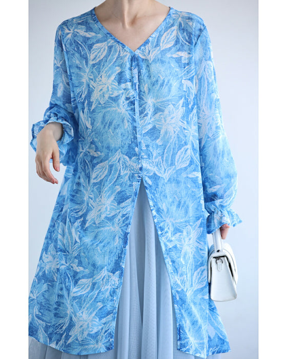 フロントスリットのボタニカル柄シフォンチュニック