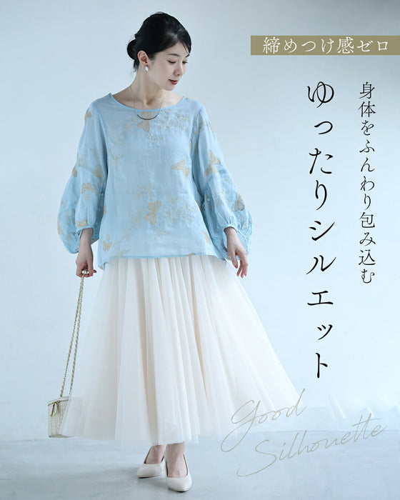 青空舞う蝶々刺繍エアリーブラウストップス