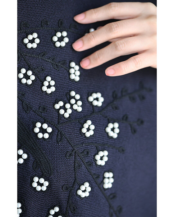 パールの花咲く刺繍ニット