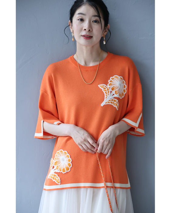 アップリケ風花刺繍のニットカットソートップス