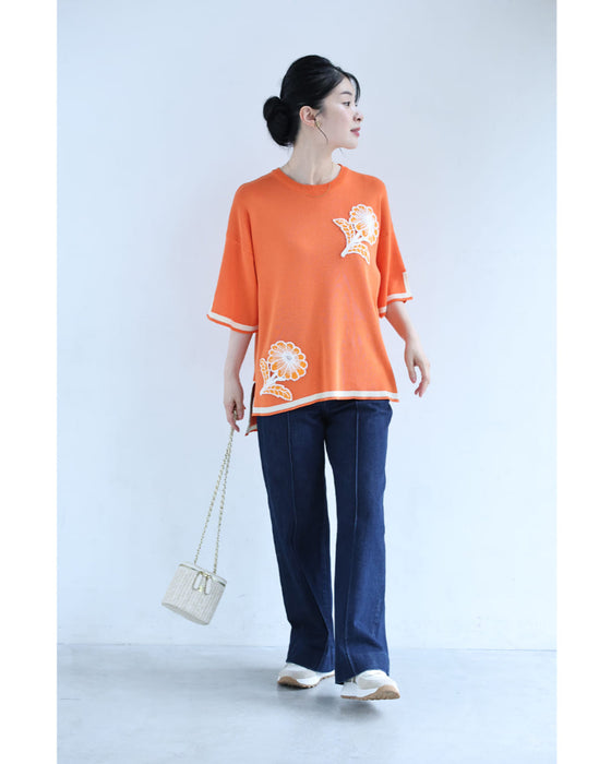 アップリケ風花刺繍のニットカットソートップス