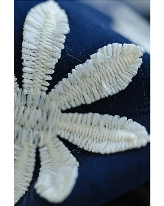 繋がり合う白花刺繍ブラウストップス