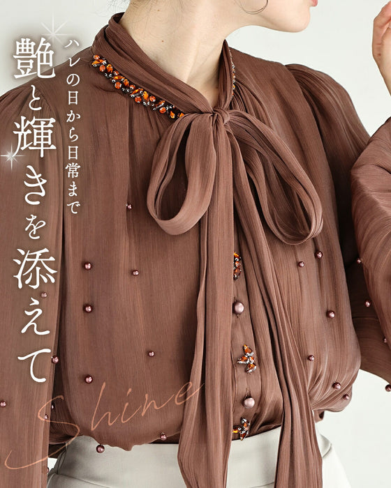 纏うジュエリーブラウス