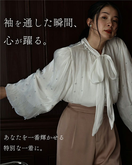 纏うジュエリーブラウス