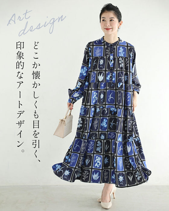 ボタニカルなカード柄ティアードロングワンピース（紐ベルト付き）