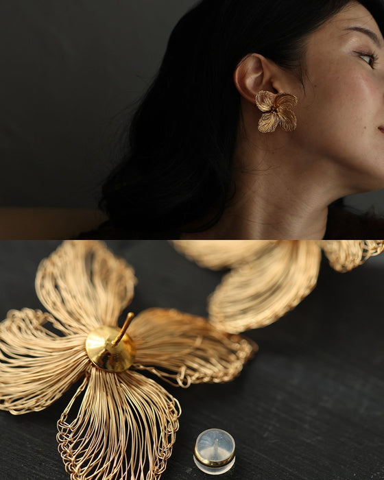 【返品・交換不可】ワイヤーアートのハナミズキピアス