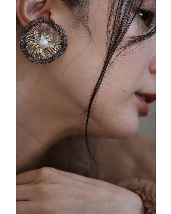 【返品・交換不可】ワイヤーアートのポピーピアス