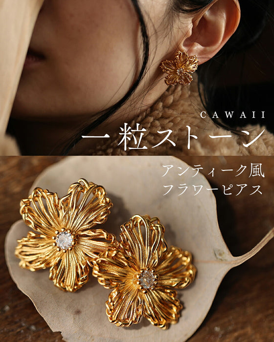 【返品・交換不可】一粒ストーンのアンティーク風フラワーピアス