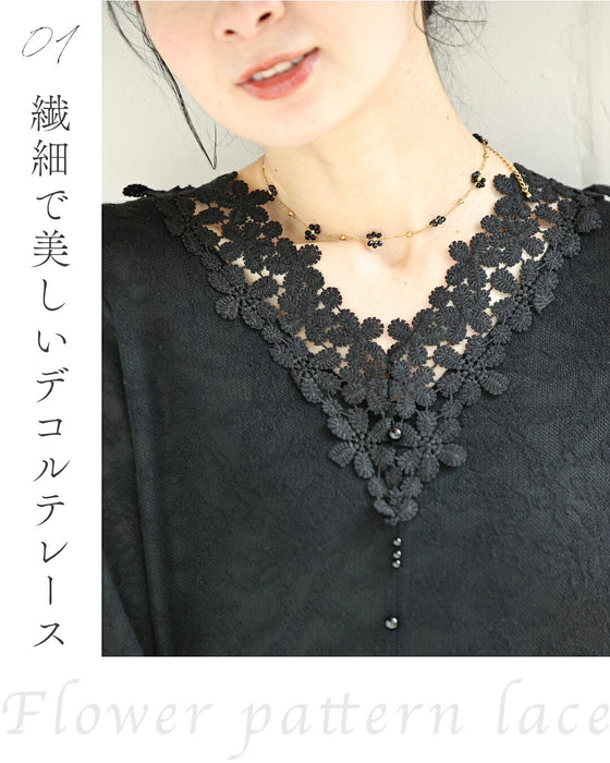 デコルテレースの花柄ニットトップス