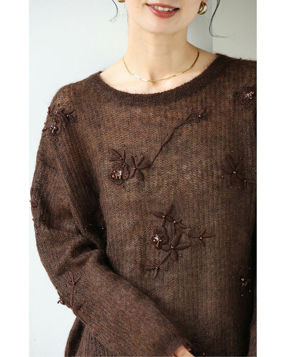 キラキラビジューの花刺繍モヘア風ニット