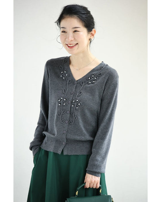 パールの花咲くコード刺繍カーディガン