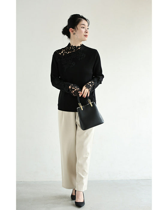 素肌に浮かぶ蔦花レースニットトップス
