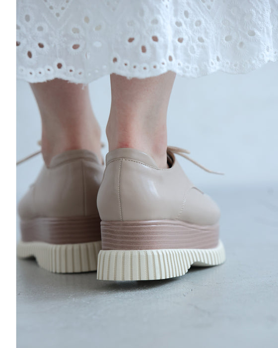 Stylish and comfortable, convenient platform sneakers