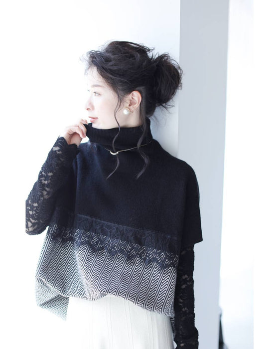 Two-tone square silhouette knit top with lace