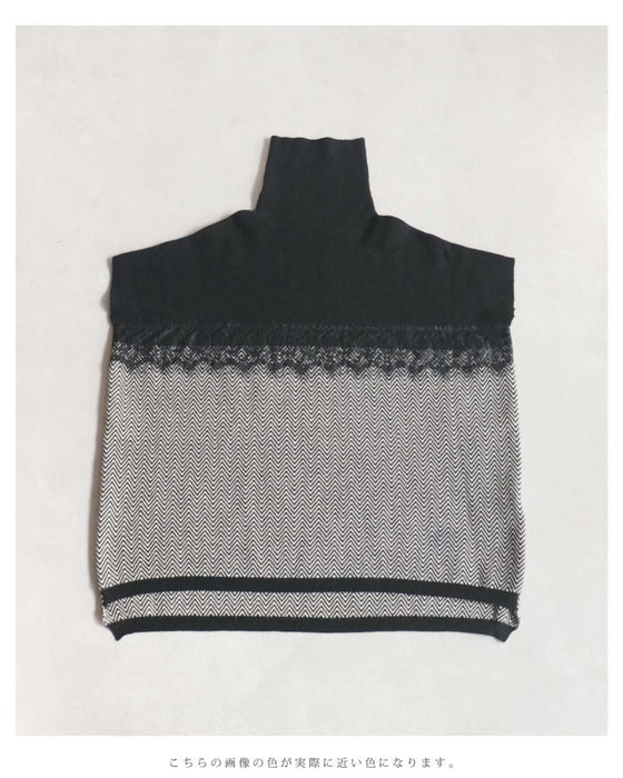 Two-tone square silhouette knit top with lace