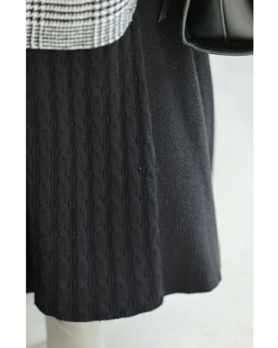 【コーデセット】ゆったりニットと裾フレアニットスカートのセットアップ